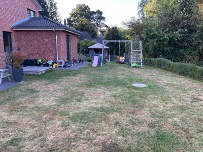 Gepflegte Doppelhaushälfte  mit Carport in Buchholz in der Nordheide