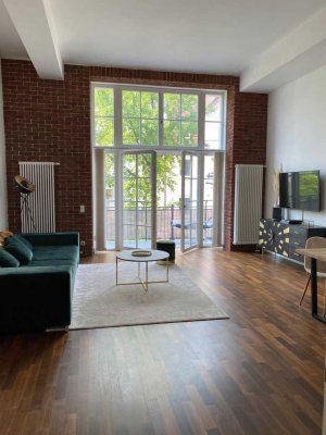 Schöne Wohnung im Batschari-Palais - West Side Loft