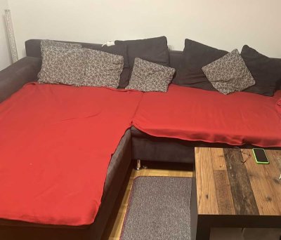 Möblierte Wohnung in Schwindegg – ca. 80 m², Stellplatz & Balkon