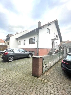 1-Zimmer Wohnung mit PKW-Stellplatz zu vermieten