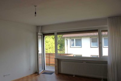 Geschmackvolle 2-Raum-Wohnung mit Balkon und EBK in Langenhagen