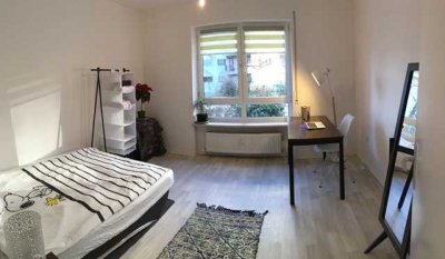 Zwischenmiete / Sublease 1 Zimmer mit Wohnküche