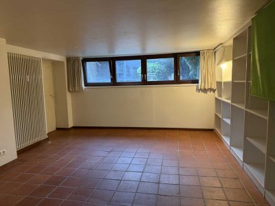 Souterrain Wohnung in Karlsruhe
