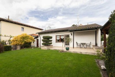 Kleiner 2-Zimmer-Bungalow mit Garten