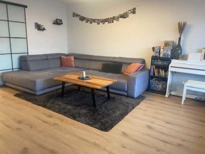 Hochwertig renovierte Wohnung, die keine Wünsche offen lässt!