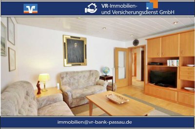 "Design trifft Eleganz"
Wunderschöne 3-Zimmer-Wohnung mit Balkon und Kellerabteil in 94032 Passau