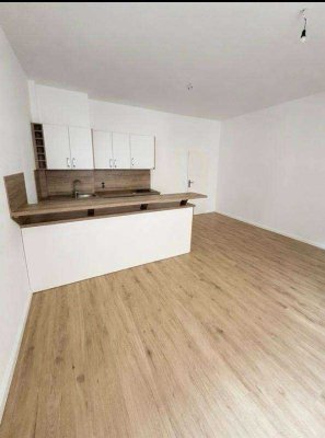 Frisch sanierte Wohnung mit Einbauküche in DU-Beeck