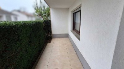 Stilvolle, sanierte 3-Zimmer-Erdgeschosswohnung mit 2 Terrassen in Aachen