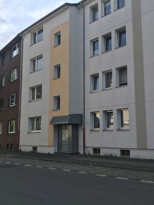 Modernisierte Erdgeschosswohnung in Duisburg-Wanheim