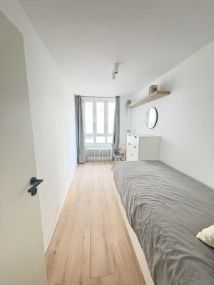 Erstbezug in Bestlage! Top-modernes Zimmer in neu sanierter Design-WG