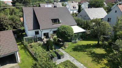 Großes EFH mit Wintergarten, Garage und kl. Werkstatt! Ideal für eine Familie!