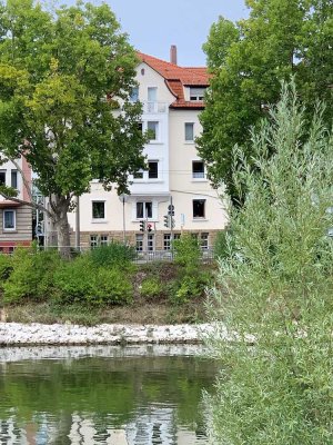 *Neckarblick* 3-Zimmer-Altbau-Wohnung in Bad Cannstatt *Top-Lage* mit Eibauküche
