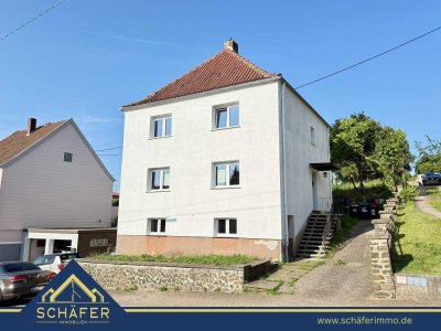 Neu renoviertes und freistehendes Einfamilienhaus mit großem Garten in Marpingen zu vermieten