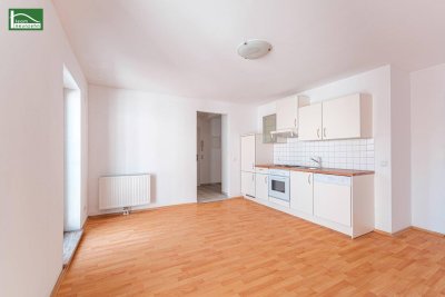 Helle 2-Zimmer-Dachgeschosswohnung mit Lift – optimale Lage bei U4 &amp; U6