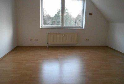 Helle 2-Zimmer Dachgeschosswohnung in Walsrode mit Balkon