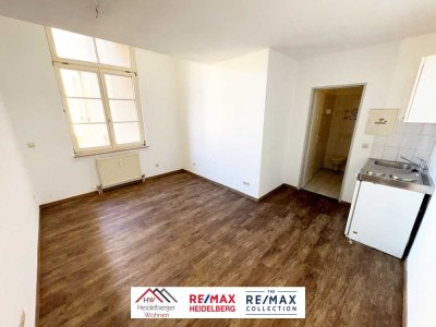 Schönes 1 Zimmer Apartment, 20qm mit Pantryküche und Bad im 2. OG in super Lage mit TG Platz und Kel