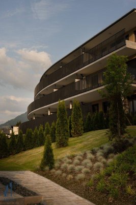 Gartenwohnung mit exklusivem Seezugang - Luxus und Natur perfekt vereint