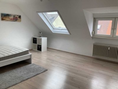 Helle 3-Zimmer Dachgeschosswohnung in Mannheim-Wallstadt