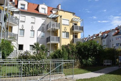 Traumhafte, neuwertige (wurde nicht bewohnt) 2 Zimmerwohnung, 1. Stock mit Balkon, Mödling