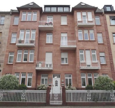 Traumwohnung im Stilaltbau - Hanau Rosenau