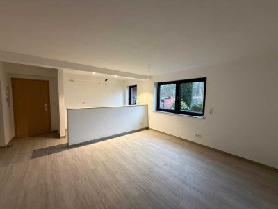Erstbezug nach Sanierung  2 Raum Wohnung in ruhiger Lage