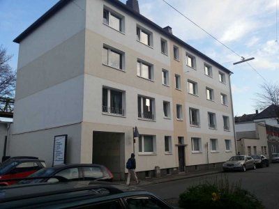 3-Zimmerwohnung mit hochwertiger Einbauküche in Wuppertal-Elberfeld (Arrenberg)