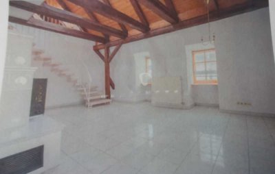 Erstbezug nach Sanierung: Geschmackvolle 6-Raum-Penthouse-Wohnung mit lux. Innenausstattung