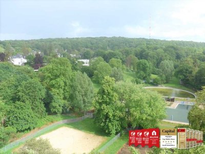 Gut geschnittene 3-Zimmerwohnung mit zwei Balkonen und Fernblick in Bonn-Poppelsdorf!