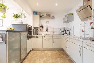 GEMÜTLICHE FAMILIEN-MAISONETTEWOHNUNG MIT GROSSZÜGIGEM RAUMKONZEPT &amp; BALKON