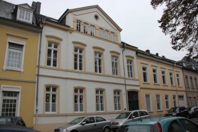 Zentrale 2-Zimmer Wohnung in Trier, Maximinstraße