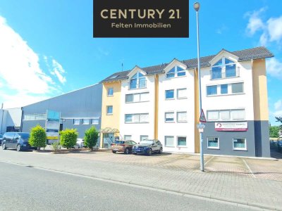 EINMALIGE GELEGENHEIT ! WOHN- UND GESCHÄFTSHAUS MIT LAGERHALLE IN BODENHEIM !