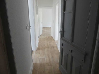 Vollständig renovierte 3-Zimmer-Wohnung in Friedberg (Hessen)