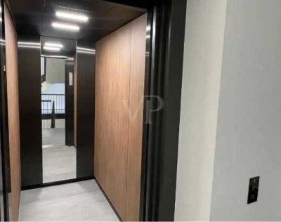 Exclusive 5-Zimmer Maisonnette Wohnung mit Garten