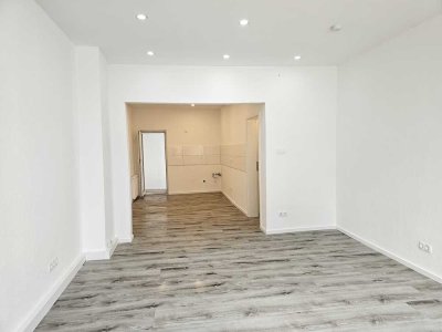 Multifunktionale 5 Zimmer  Maisonettewohnung mit 2 Bädern, Wintergarten und Keller