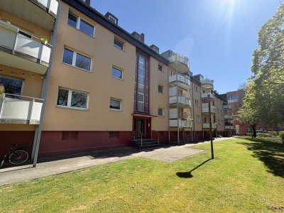 Bremerhaven - Gestemünde // Sanierte 3-Zimmer-Wohnung mit Balkon in Bremerhaven