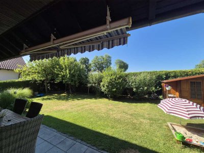 Geräumige, preiswerte 4-Zimmer-Wohnung mit Terrasse und EBK in Griesbeckerzell
