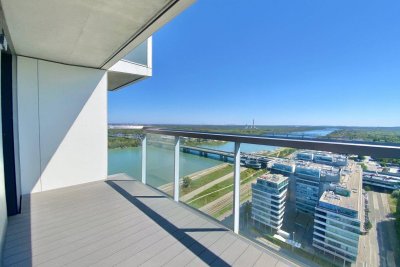 ÜBER DEN WOLKEN - 20.Liftstock - 3 Zimmer - ca. 90m² gew. NFL - ca. 23,41m² Freifläche - hochwertige Ausstattung - U-Bahn