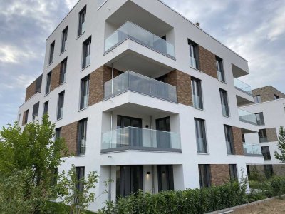 3-Zimmer-Wohnung mit luxuriöser Innenausstattung, hochwertiger Küche & Einbauschränken