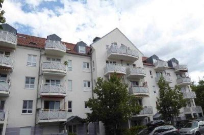 Schöne 1-Zimmer-Wohnung mit EBK und Terrasse