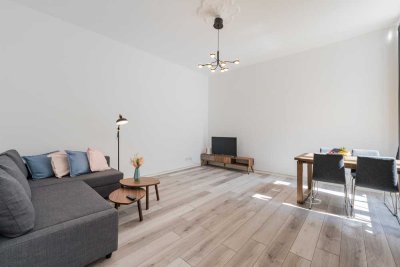 Bright & Big 2-Bedroom Apartment near Sprengelpark