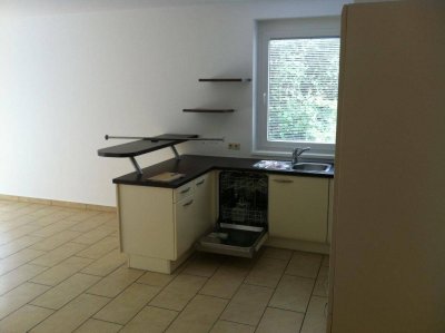 Schöne, geräumige 2-Zimmerwohnung mit Garten