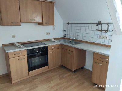 2-Zimmer Dachgeschosswohnung in Berlin-Kaulsdorf