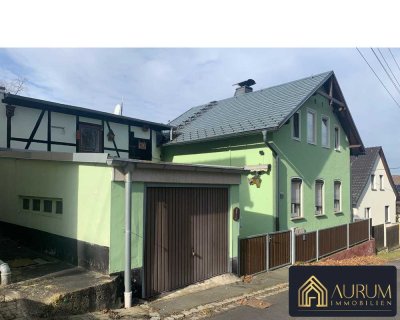 sanierungsbedürftiges Einfamilienhaus in idyllischer Lage von Hütten/Krölpa
