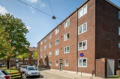 Wir renovieren: 1-Zimmer-Wohnung in Bremerhaven Nähe Bahnhof