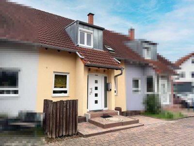Provisionsfreies 7-Zimmer-RMH in Hanhofen – mit Dampfbad, Garage, ausgebautem DG & sonnigem Garten