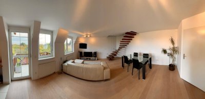 Moderne und lichtdurchflutete Maisonette im 2. OG/ DG mit Grünblick