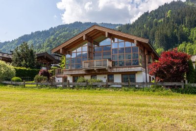 Traumhaftes Alpenchalet – Idyllischer Logenplatz am Kitzbüheler Hahnenkamm