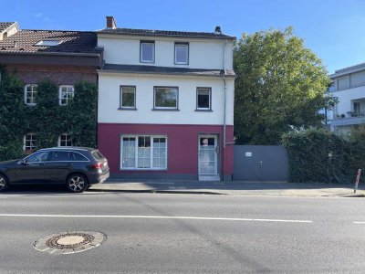 Charmantes Einfamilienhaus in bester Innenstadtlage von Siegburg