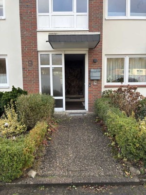 Drei-Zimmer Reihenhauswohnung im ersten Stock