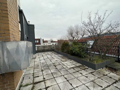 Sonnige 3 Zimmer-Wohnung in Steglitz mit großer Terrasse mit Garten- befristet auf vier Jahre
